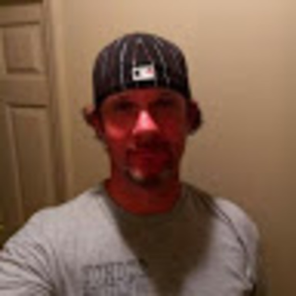 Meet your Posher, Trinity - Picture 1 of 1